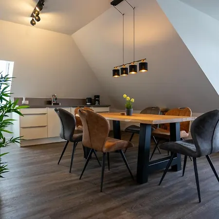 Haus Thomare Mistral